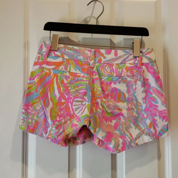 LILLY PULITZER Shorts - Picture 4 of 12